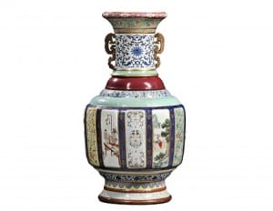 Gavels 'n' Paddles - Qing Dynasty vase, $24.7 million, Skinner