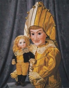 Gavels n Paddles: Pair of antique dolls, $71,000, Theriault's