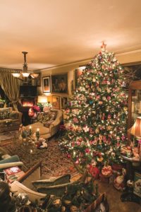 Getting, Giving and Glowing with Vintage at the Holidays