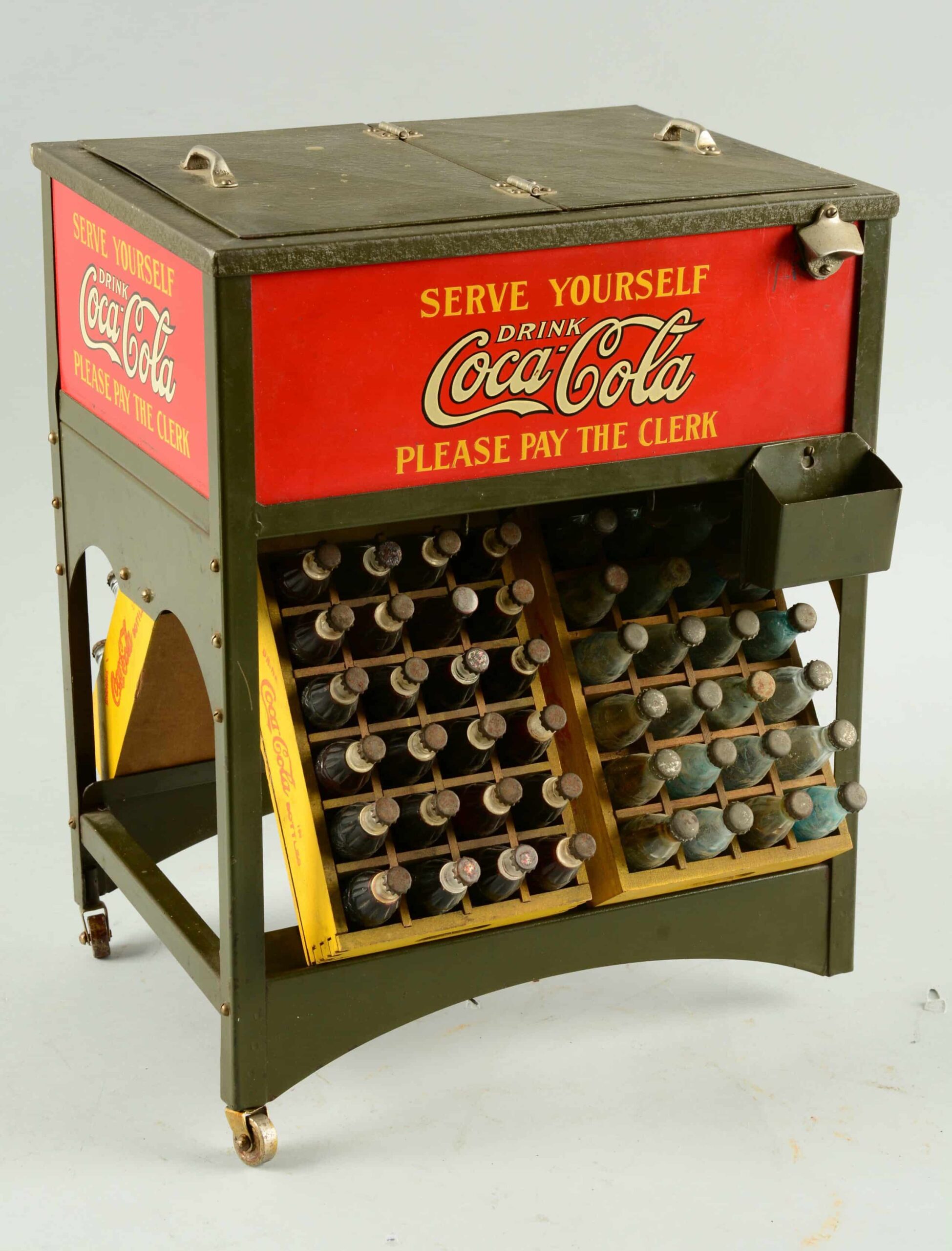 Gavels 'n' Paddles: Coca-Cola sample cooler, $17,835, Morphy Auctions