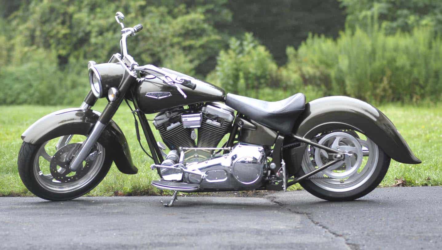 Gavels 'n' Paddles: 1998 Harley Davidson, $7,900, Cordier Auctions