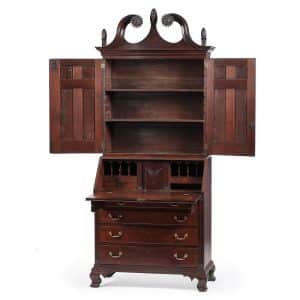Gavels 'n' Paddles: Kentucky Chippendale desk, $498,750, Cowan’s Auctions