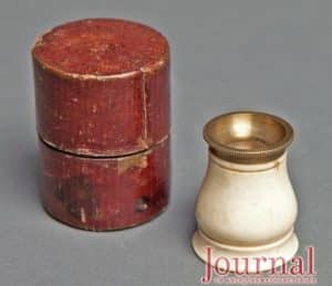 Antiques Peek: December 2017