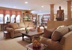 Navajo Weavings: Tradition and Trade