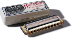 An example of the Hohner Marine Band harmonica