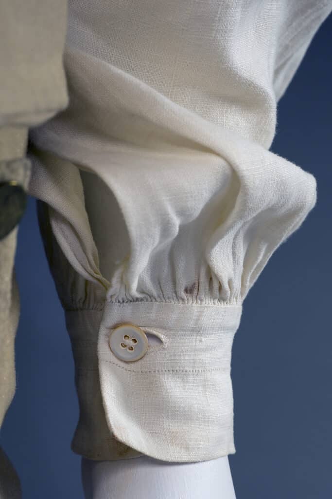 Figure 2. Shirt (detail), English and American, c.1790. White, plain-weave linen. Historic Deerfield, Gift of the Cooley Family, Hartford, Connecticut, direct descendants of Col. Elisha Porter, 2017.30.3. photo: Penny Leveritt. 18th century Boston tailoring trade
