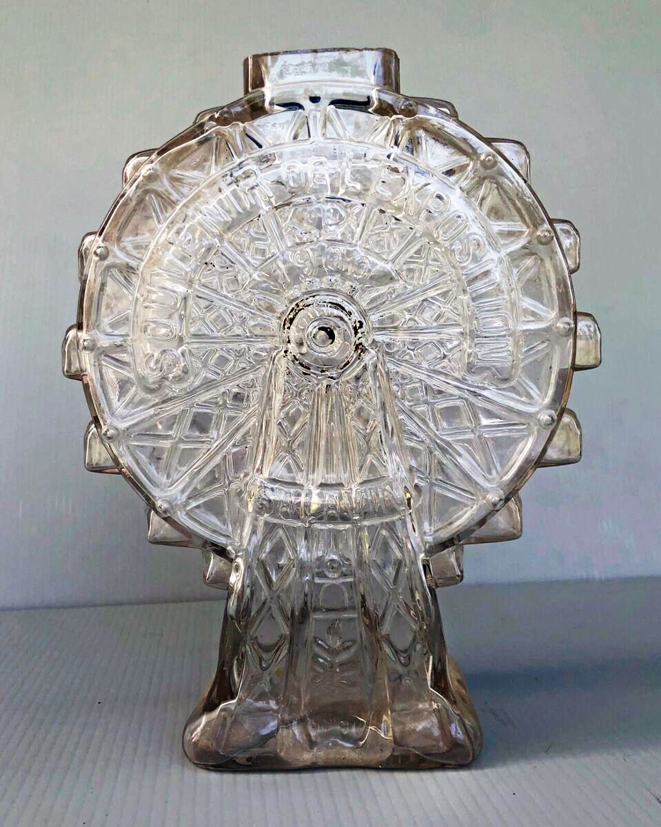 Around the World’s Fair with Glass
