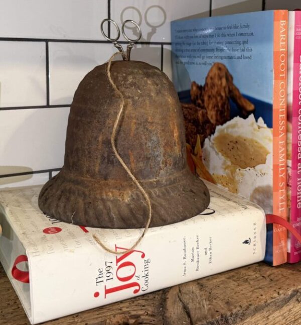 Antique Beehive String Dispenser