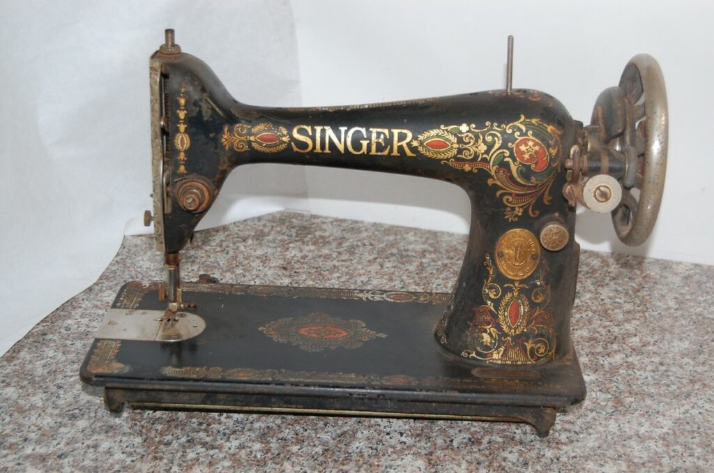 Singer Model 66 Red Eye
