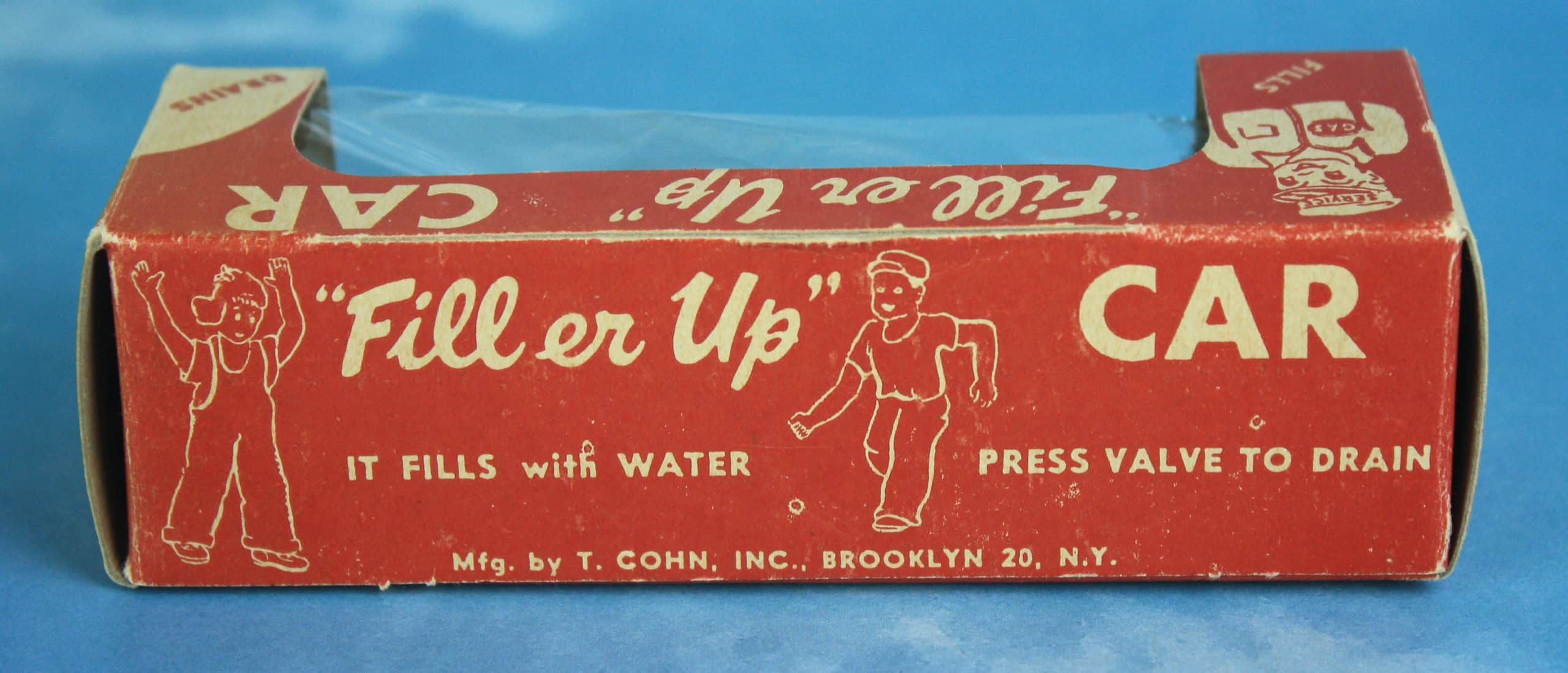 Original box for the Fill ’er Up car shows that T. Cohn was based in Brooklyn, NY.
