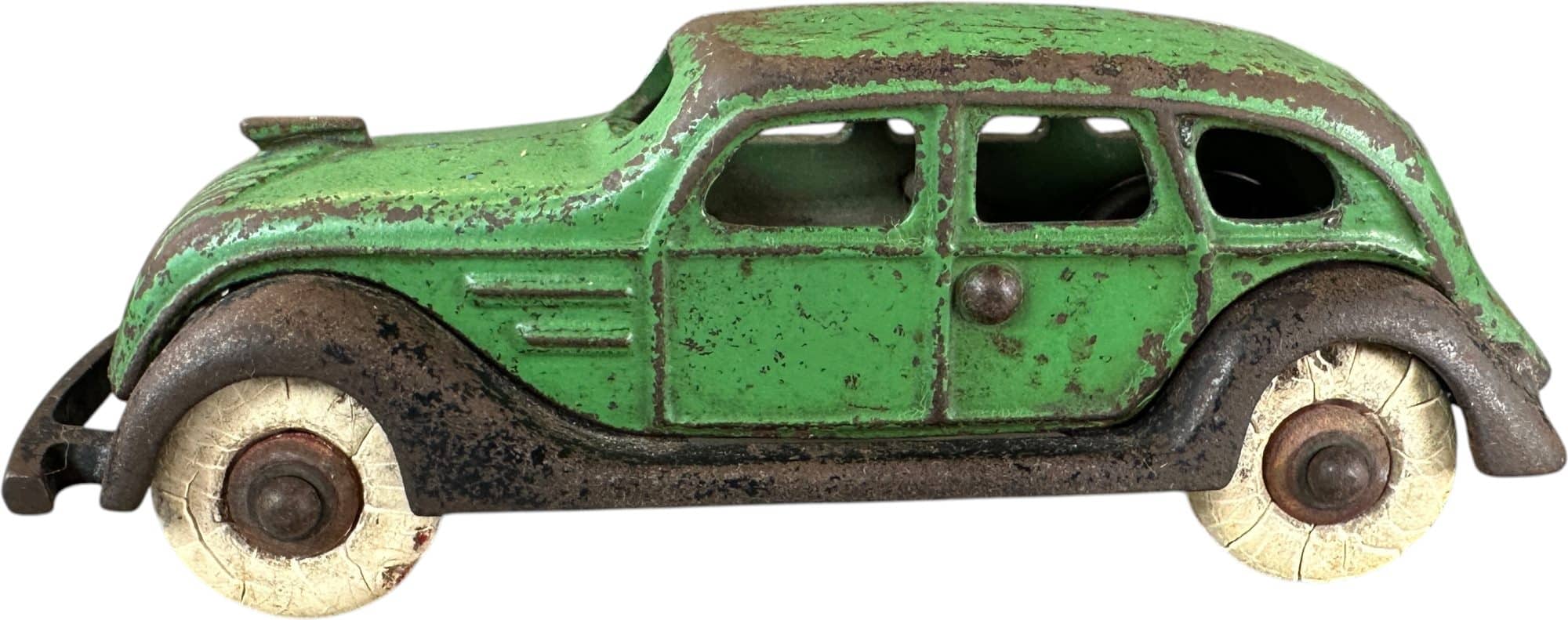 Rare Kenton 1934 Chrysler Airflow cast-iron toy car, 5.5 inches long